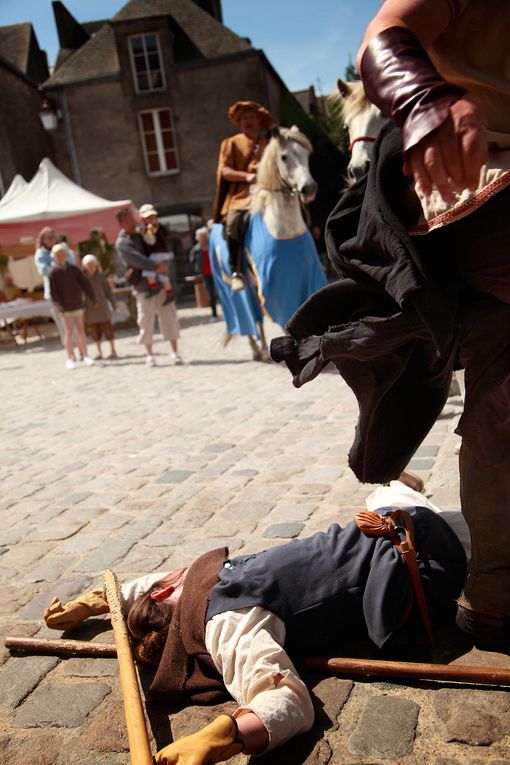 Fête Médiévale de Guerande 2011  fete medievale de guerande spectacle et défilé