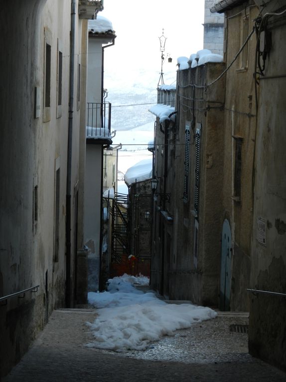 Qualche foto del paese e dei paesaggi
Quelque foto du village et des paysages