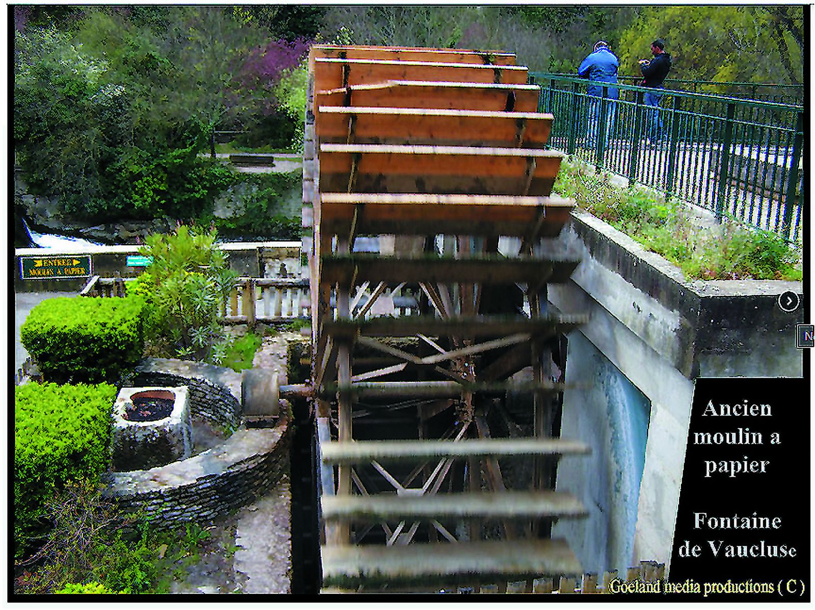 Moulin sur la SORGUE - goelandmedia.prod@gmail.com (C) - Isle sur Sorgue - France