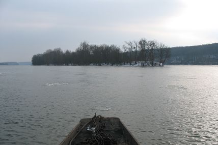 Vers l'île de Baure