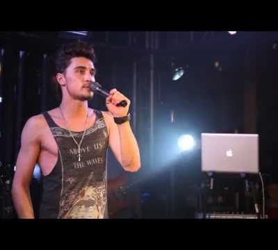 Dima Bilan "Je viens vous aimer." Présentation du Rêveur