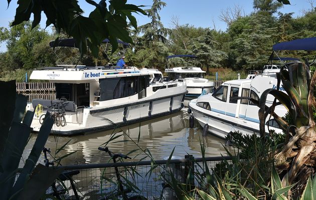 Le port Cassafiére et le Canal du midi 