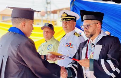 Alcalde de Juan José Mora encabezó acto de graduación de primera promoción de 30 TSU en Servicio Policial