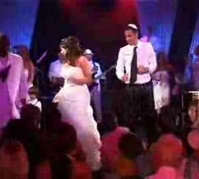 Peter Thomas accompagné par l'Orchestre de Variétés Internationales Cyriel Music, au Palm Beach - Cannes 2007 - Titre: Get down on it (Kool and the gang)