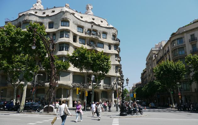 CATALOGNE : GAUDI, la Pedrera ou casa Mila (20)