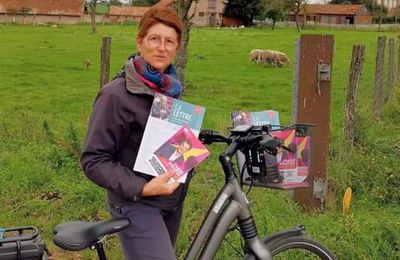 Une militante, un vélo, un candidat communiste et une opinion sur "le vote' utile.  On attend vos commentaires... 