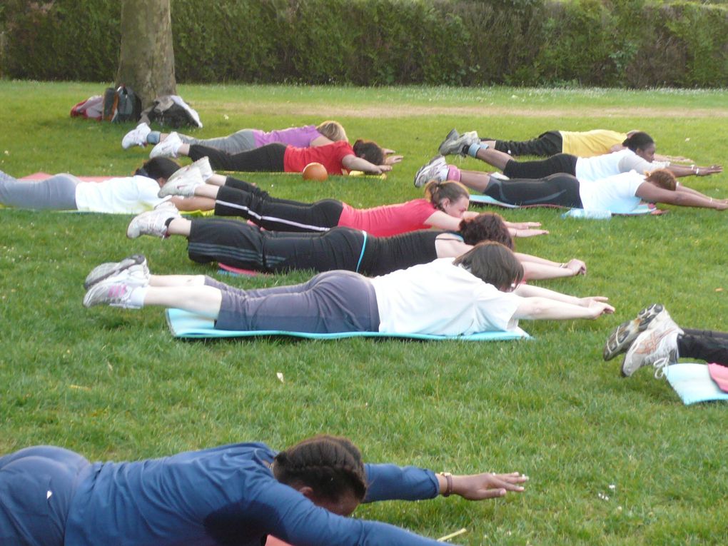 *maintenir ou développer votre condition physique
*renforcement musculaire 
*Alternative à la salle de musculation