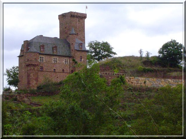 Diaporama châteaux Reilhac et Servayrie à Mouret