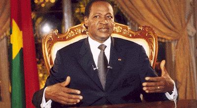BURKINA FASO: LES PARTIS D' OPPOSITION EXIGE LA DÉMISSION SANS CONDITION DU PRÉSIDENT Blaise COMPAORÉ