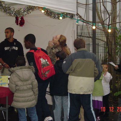 Une kermesse dans le quartier Binet (18e)