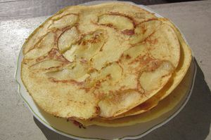 Crêpes aux pommes