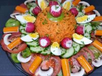 1 - préparer le jour même vos entrées avec 2 options : crudités et charcuteries pour plaire à tous ! 