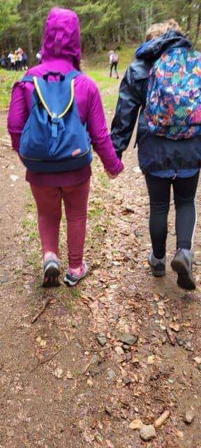 Classe de découvertes : JOUR 4 : en route pour le Château de Murol et lac Pavin