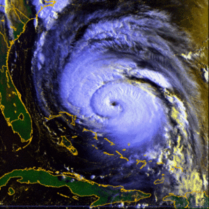 Les Cyclones - Introduction, structure, condition de formation, les effets des cyclones, classenment et conséquences des cyclones, conclusion