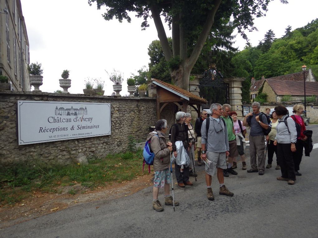 Chateau d'Aveny : pour le piquenique aujourd'hui ?