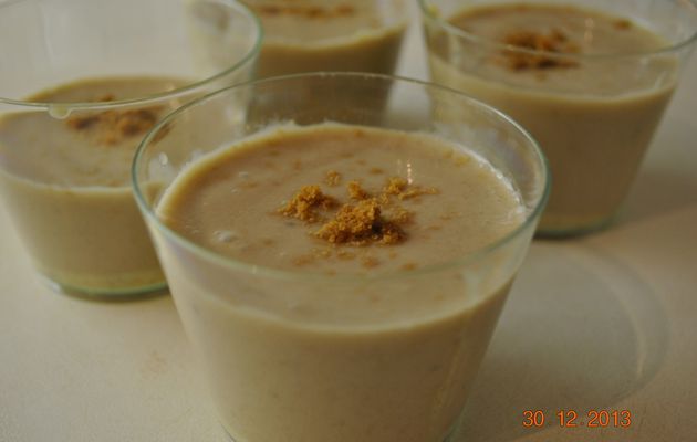 Mousse de bananes sur lit de chocolat et speculoos