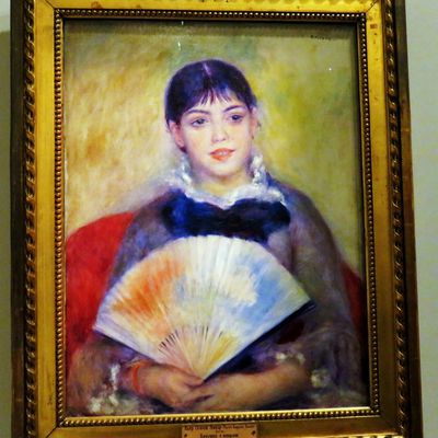 Pierre-Auguste Renoir, Femme à l'éventail (Collection Morozov)