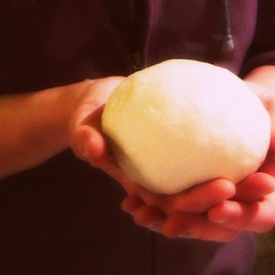 Faut mettre de l'eau dans son pain, paraît