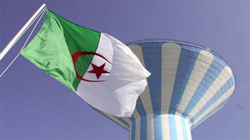   Algérie : Une ex-cadre de l’Algérienne des eaux réclame sa réhabilitation