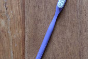 Brosse à dents à tête rechargeable Lamazuna