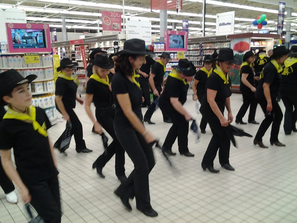 Album - COUNTRY-A-CARREFOUR-OCT-2013