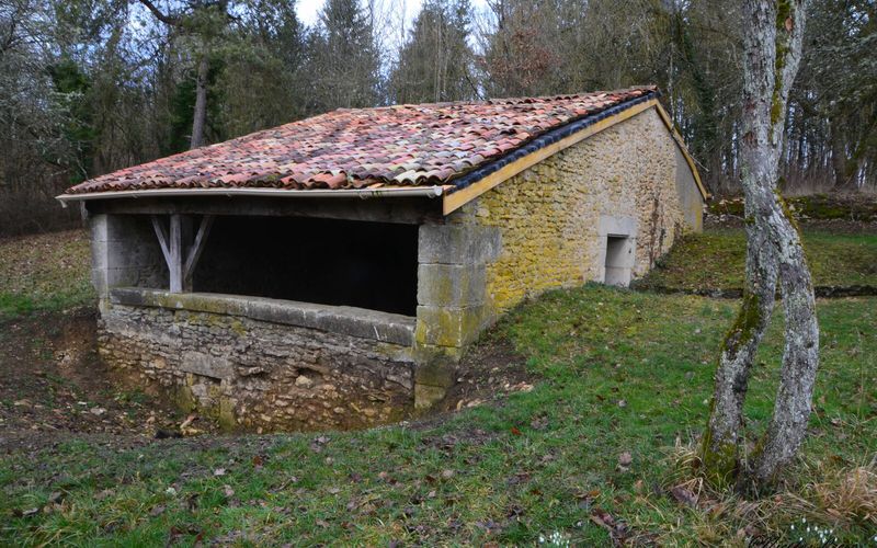 Lavoir de Jaillon