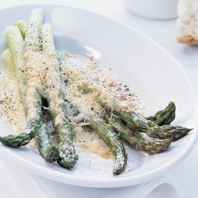 Comment préparer un gratin d'asperges vertes ? (ingrédients, préparation)