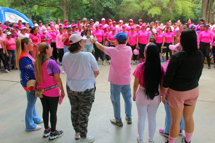 Upromujer celebró primer aniversario de atención a más de dos mil casos con “Bailoterapia Rosa” en Carabobo