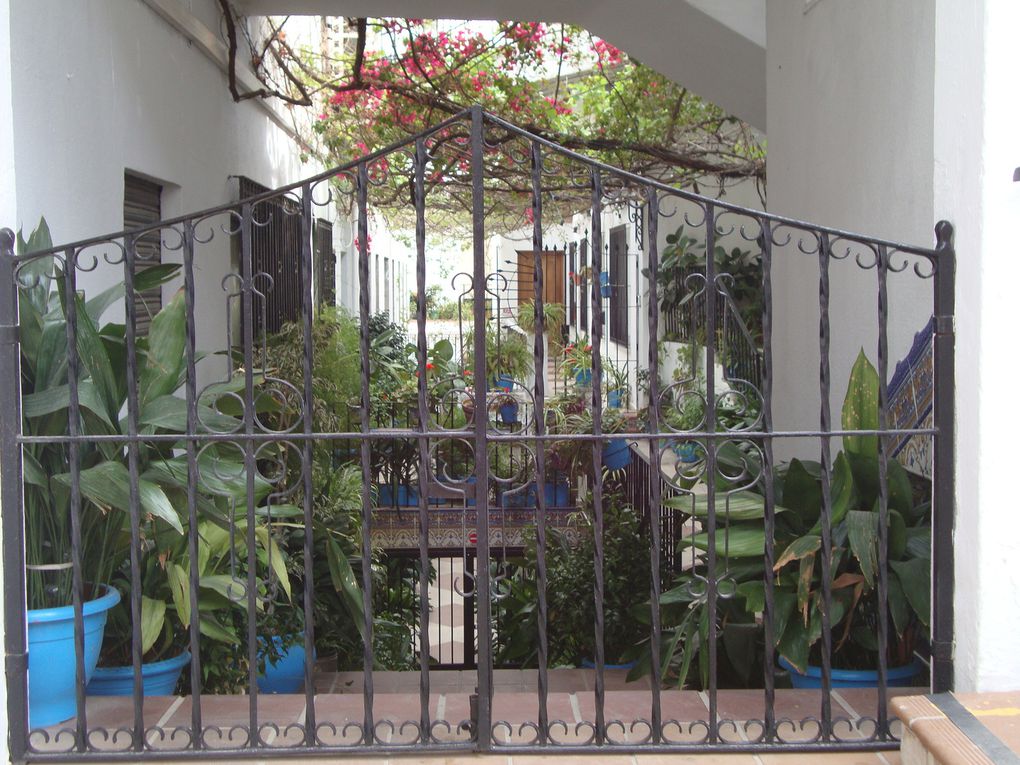 MIJAS et ses ruelles fleuries.