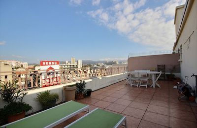 Marseille 2 pièces 52 m² - dernier étage - Terrasse -vue panoramique
