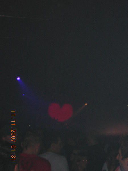 Photo de l'I Love Techno 2007
(Voir aussi http://ilovetechno-photos.over-blog.com/)