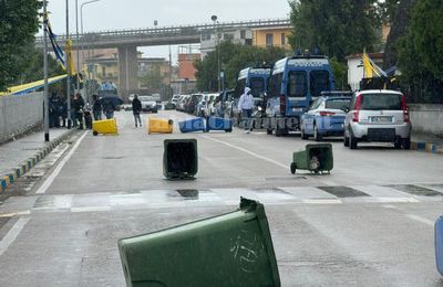 CASTELLAMMARE DI STABIA NEWS Castellammare - Sgombero in corso al Rione Savorito, rione sotto assedio