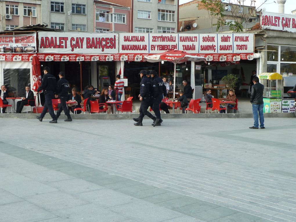 Visitez le plus grand palais de justice d'Europe! Photos prise lors du procès Pınar Selek, 21 et 22 novembre 2012