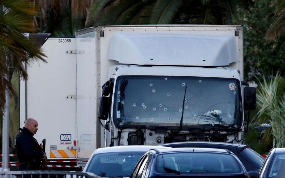 EN DIRECT. Attentat de Nice : 84 morts, perquisition au domicile du suspect