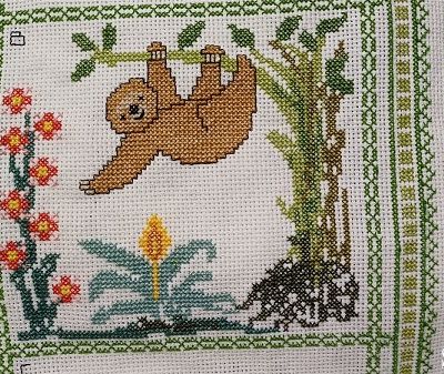 Case B sur le Plaid Balade au Zoo : Le Paresseux se réveille !