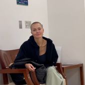 " J'ai quasi tout perdu " : Caroline Receveur témoigne des effets secondaires de sa chimiothérapie