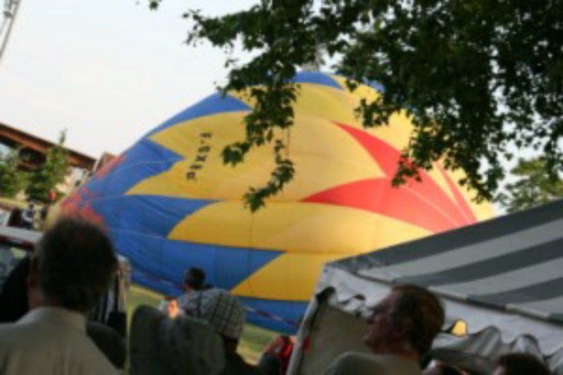 fête de la montgolfière 
pays des frères Mongolfier inventeur de la montgolfière