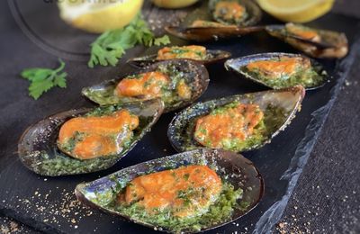 Moules farcies au beurre persillé 