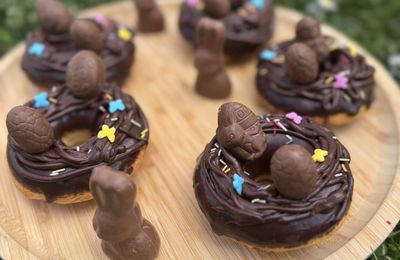 NIDS PAQUES DONUTS