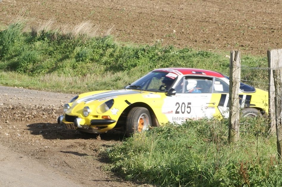 Diaporama Rallye du TERNOIS V.H.C 2010 (72 photos)