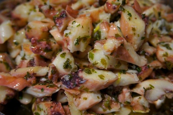 Gros plan sur la recette du poulpe mariné