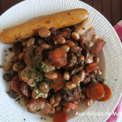 Haricots coco aux carottes et knacks au vin rouge, au Cookéo ou pas 