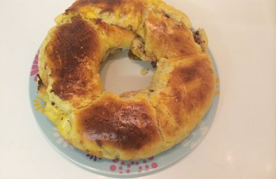 Brioche du matin fourrée à la confiture de fraise de Plougastel