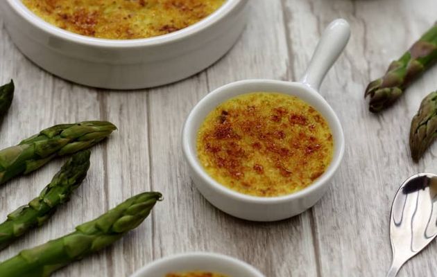 Crème brulée aux asperges et parmesan