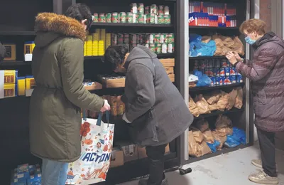 Pauvreté : un tiers des Français peinent à faire trois repas par jour