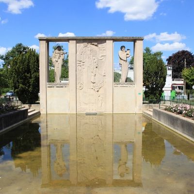 Paris la restauration de la Fontaine Debussy soumise au vote participatif