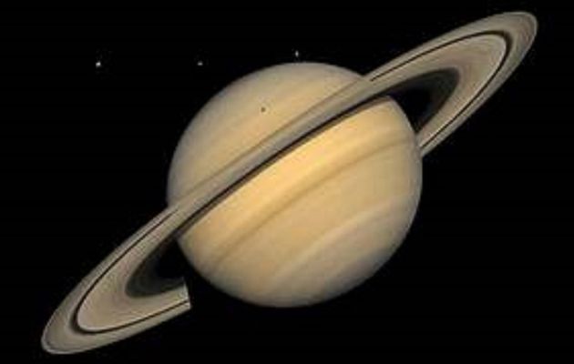 « Par les anneaux de Saturne »