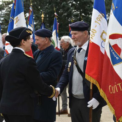  ÉCHO DES RÉGIONS (AUVERGNE/RHÔNE-ALPES) MARDI 19 MARS 2024 : JEAN-PIERRE POGNOT, ADMINISTRATEUR ET PORTE-DRAPEAU NATIONAL DU MÉMORIAL NATIONAL DES VÉTÉRANS DES ESSAIS NUCLÉAIRES, A BRILLAMMENT REPRÉSENTÉ LES VÉTÉRANS DES ESSAIS NUCLÉAIRES AUX CÔTÉS DES NOMBREUX PORTE-DRAPEAUX RASSEMBLÉS À L’OCCASION DE LA JOURNÉE NATIONALE D’HOMMAGE AUX VICTIMES CIVILES ET MILITAIRES DE LA GUERRE D’ALGÉRIE ET DES