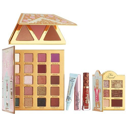 La collection Christmas Cookie House Party de Too Faced