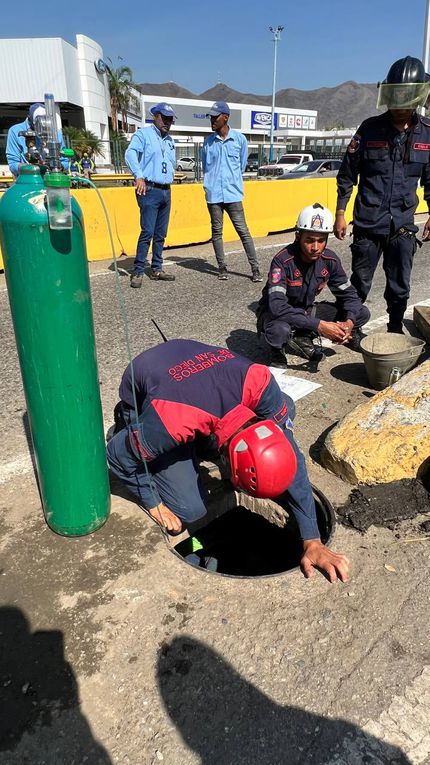 Alcaldía de San Diego extrajo objetos de gran magnitud que obstruían flujo de agua en Distribuidor ZI Castillito